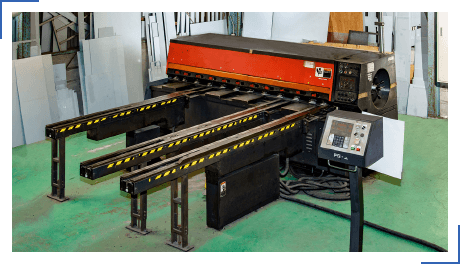 Cutting machine (6t×2,500w) [1 unit]